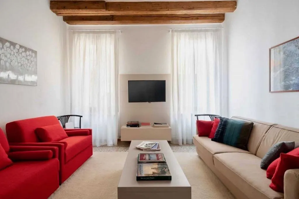 Palazzo San Samuele - Elegant Apartment In San Marco Venice 0*,  Italy