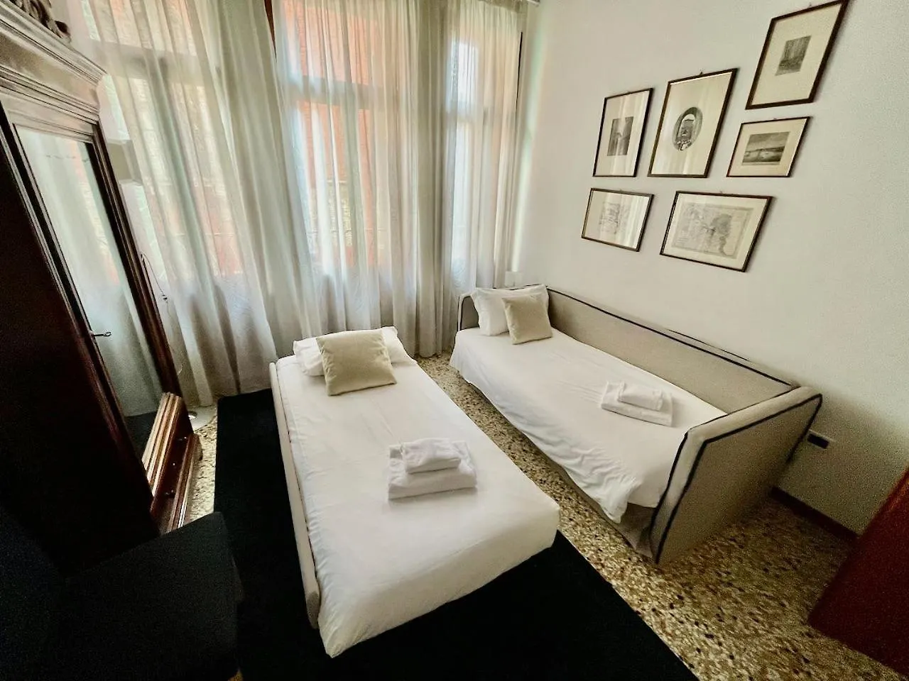 Palazzo San Samuele - Elegant Apartment In San Marco Benátky